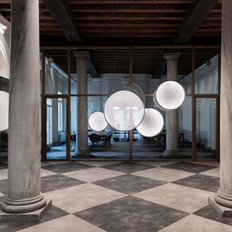 Discovery Vertical von Artemide 1