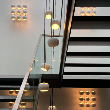 White Moons - Light aiming for the stars. 2